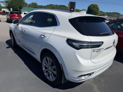 Used 2023 Buick Envision Avenir AWD/4WD image 4