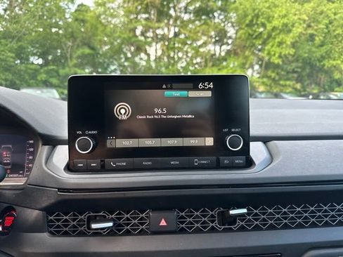 Used 2024 Honda Accord EX image 15