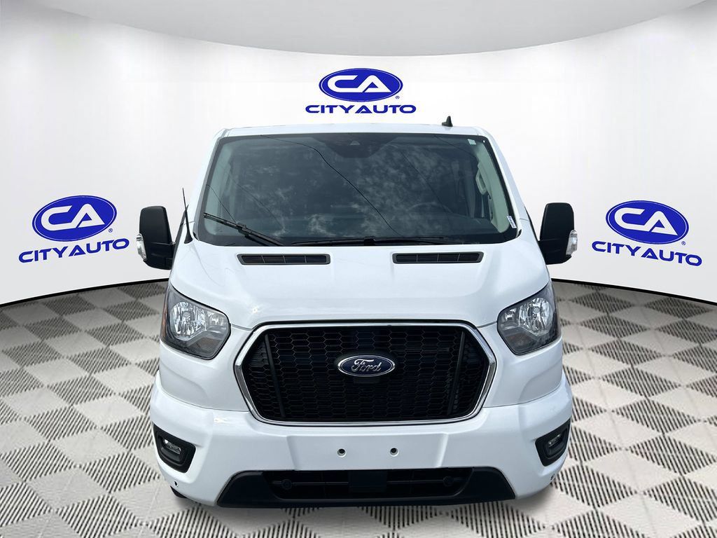 Used 2024 Ford Transit 350 XLT RWD image 11