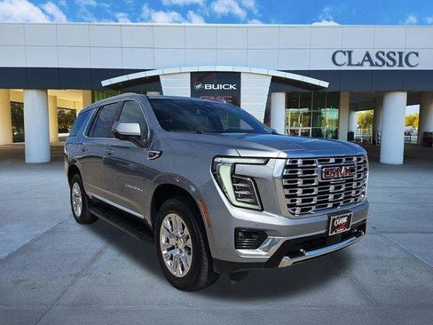 Used 2025 GMC Yukon Denali AWD/4WD image 1