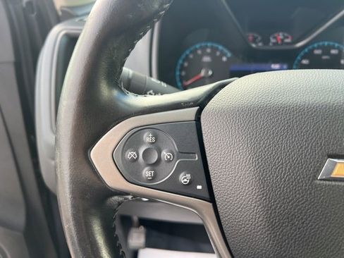 Used 2019 Chevrolet Colorado Z71 image 25