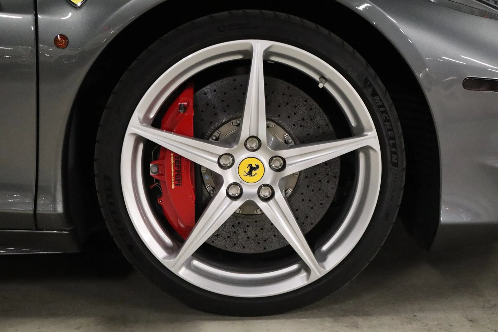 Used 2012 Ferrari 458 Italia Coupe RWD image 8
