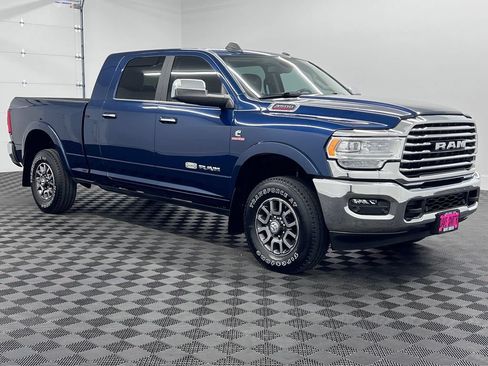 Used 2022 RAM 3500 Limited AWD/4WD image 6