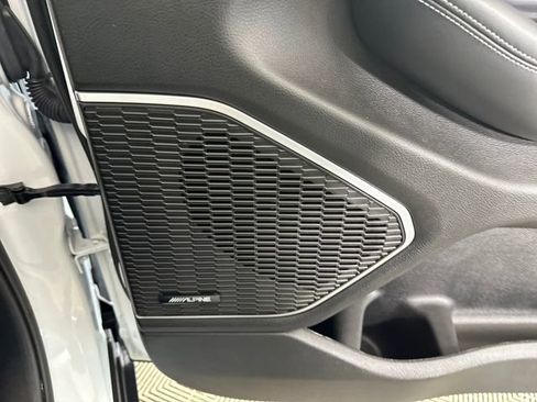 Used 2022 Jeep Grand Cherokee Limited 4xe image 29