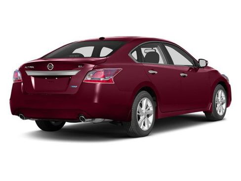 Used 2013 Nissan Altima 3.5 SL w/ Technology Pkg FWD image 5