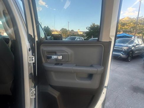 Used 2016 RAM 1500 Classic SLT RWD image 22
