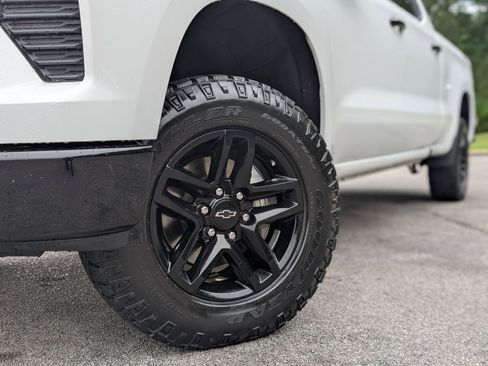 Used 2022 Chevrolet Silverado 1500 LT Trail Boss w/ LT Trail Boss Premium Package AWD/4WD image 35