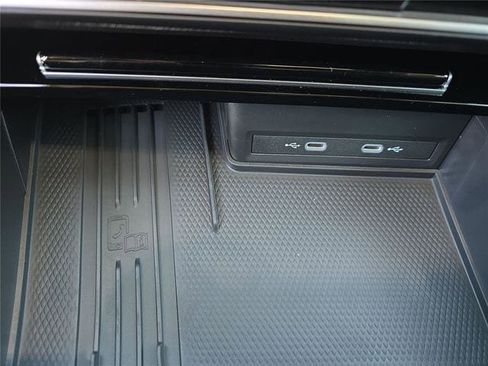 New 2026 Volkswagen Atlas SE FWD image 22