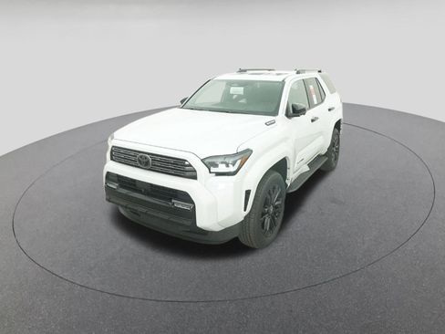 New 2026 Toyota 4Runner 4WD image 16