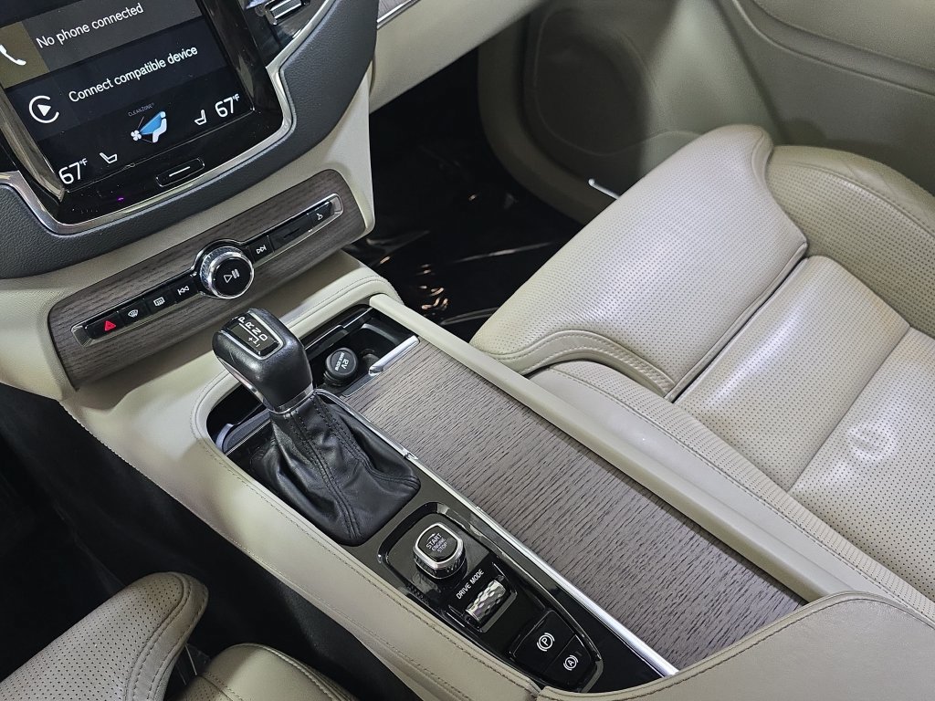 Used 2021 Volvo XC90 T6 Inscription w/ Advanced Package AWD/4WD image 26