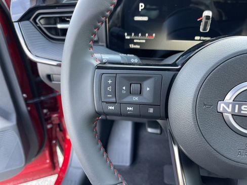 New 2026 Nissan Kicks SR w/ Cold Weather Package image 14