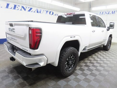 Used 2024 GMC Sierra 3500 Denali w/ Denali Reserve Package image 4
