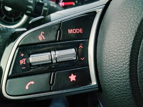 Used 2023 Kia Forte GT image 19