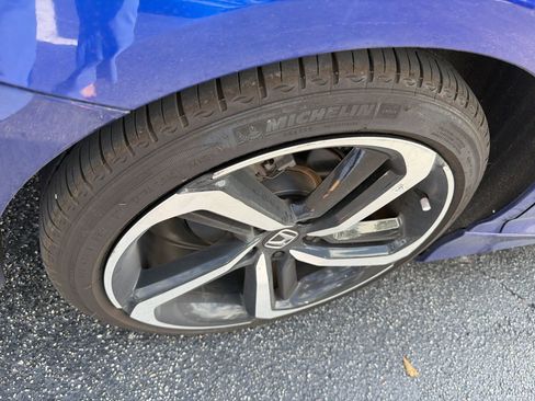 Used 2022 Honda Accord Sport image 13