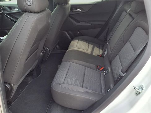 Used 2026 Chevrolet Equinox LT FWD image 22