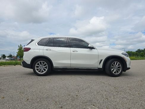 Used 2022 BMW X5 xDrive40i w/ Premium Package AWD/4WD image 18