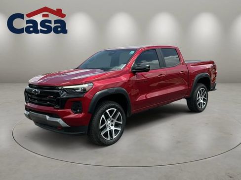 Used 2024 Chevrolet Colorado Z71 w/ Z71 Convenience Package 2 AWD/4WD image 1