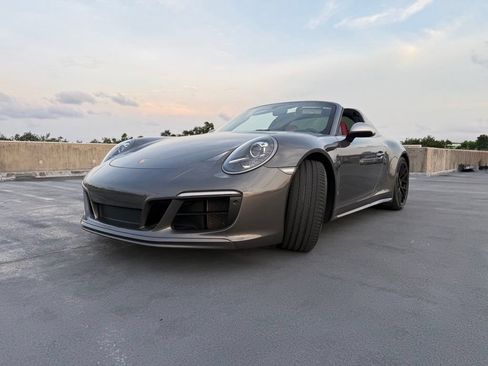 Used 2019 Porsche 911 Targa 4 GTS AWD/4WD image 21