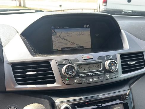 Used 2014 Honda Odyssey Touring image 15
