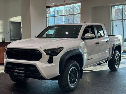 New 2026 Toyota Tacoma TRD Off-Road AWD/4WD image 3