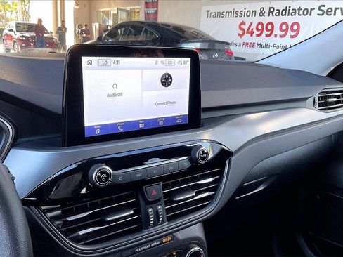 Used 2025 Ford Escape Active image 10