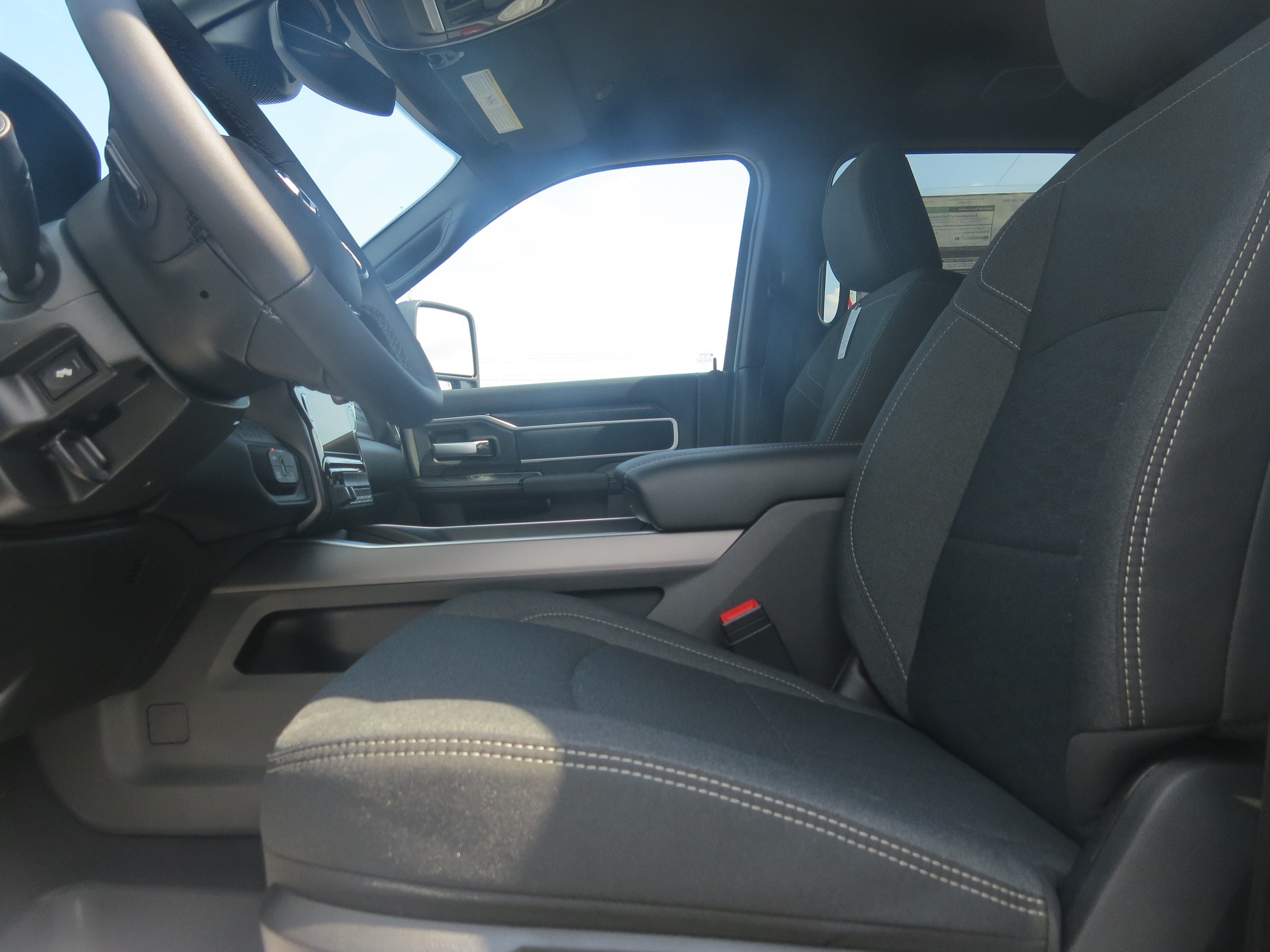 New 2026 RAM 3500 Big Horn AWD/4WD image 20