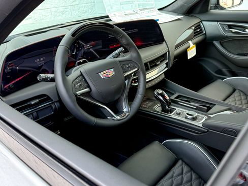 New 2026 Cadillac CT5 V w/ Technology Package image 13