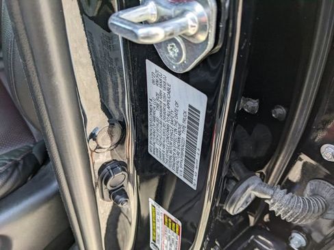 Used 2023 Honda Ridgeline Black Edition image 40