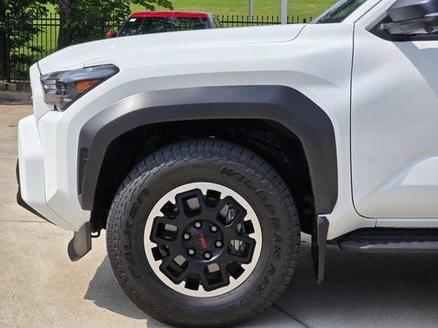 Certified 2025 Toyota 4Runner TRD Off-Road Premium w/ Tow Technology Package AWD/4WD image 6