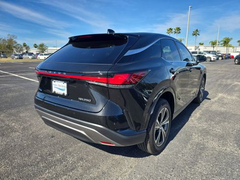 Used 2024 Lexus RX 350 FWD w/ Technology Package image 4