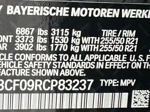 Used 2024 BMW iX xDrive50 w/ Premium Package image 35