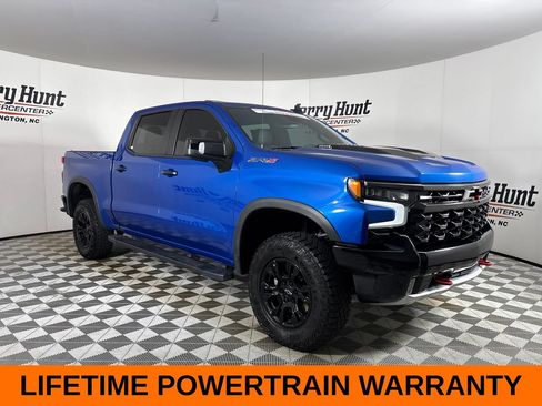 Used 2022 Chevrolet Silverado 1500 ZR2 AWD/4WD image 4