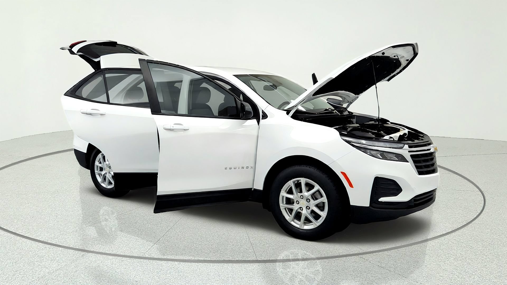 Certified 2024 Chevrolet Equinox LS w/ Driver Confidence II Package FWD image 14