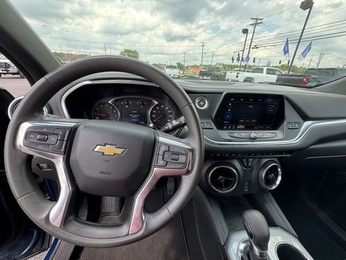 Used 2022 Chevrolet Blazer LT image 43