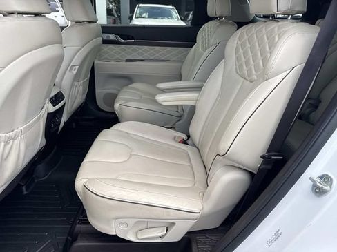 Used 2020 Hyundai Palisade Limited FWD image 17
