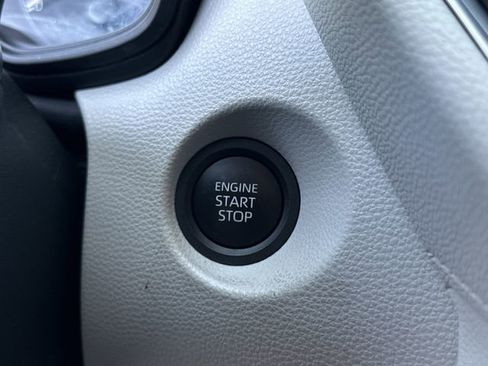 Certified 2024 Toyota Corolla Cross LE image 17