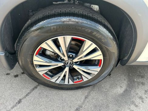 Used 2023 Nissan Rogue SV w/ SV Premium B Package AWD/4WD image 33