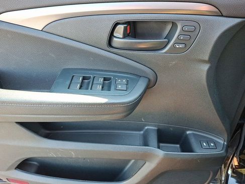 Used 2023 Honda Passport EX-L image 15