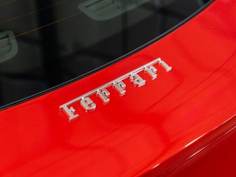 Used 2017 Ferrari F12 Berlinetta RWD image 17