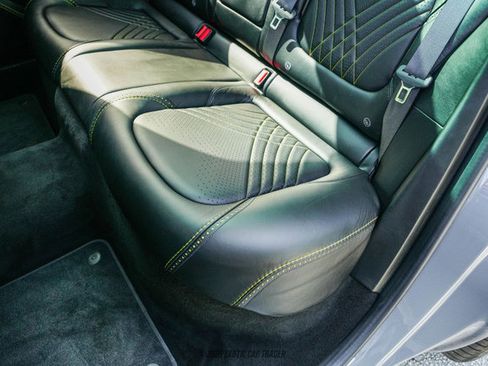 Used 2021 Aston Martin DBX AWD/4WD image 34