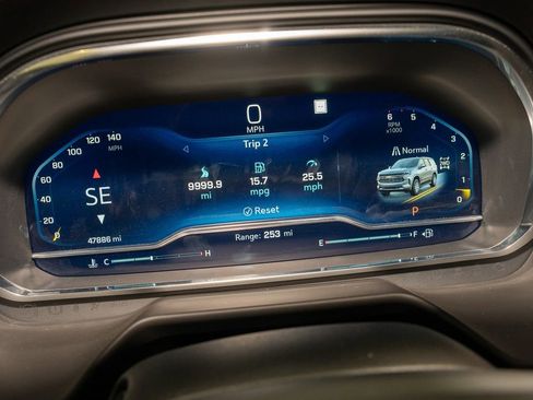 Used 2022 Chevrolet Tahoe RST w/ Sport Performance Package image 20