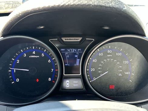 Used 2014 Hyundai Veloster Turbo image 5