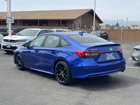 Certified 2024 Honda Civic Sport image 3