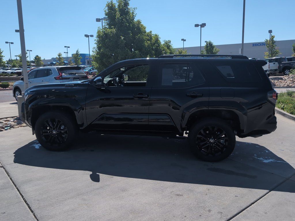 Used 2025 Toyota 4Runner Platinum AWD/4WD image 5