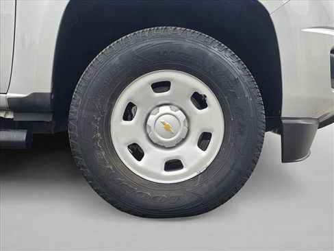 Used 2019 Chevrolet Colorado W/T RWD image 9