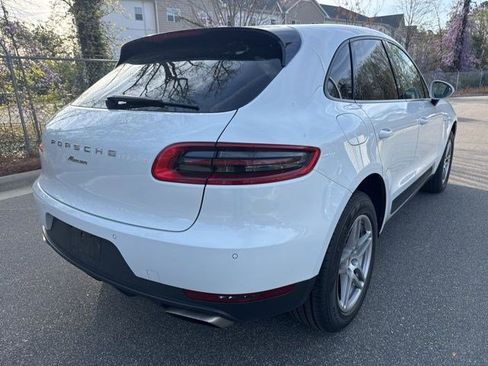 Used 2017 Porsche Macan image 5