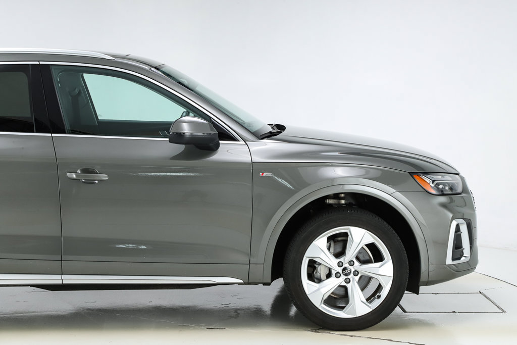 Used 2023 Audi Q5 2.0T Premium Plus w/ Premium Plus Package AWD/4WD image 25