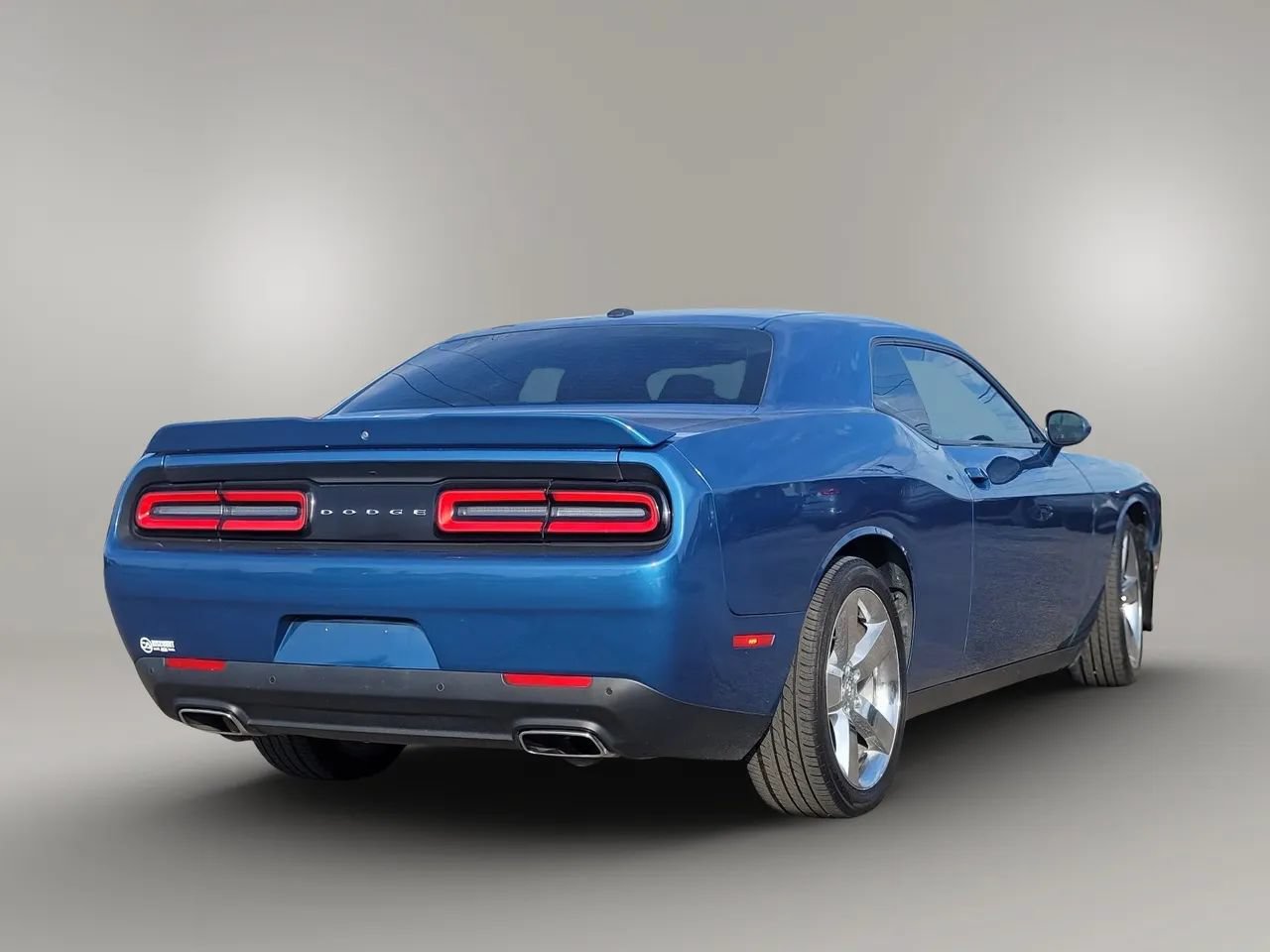 Used 2022 Dodge Challenger GT RWD image 9