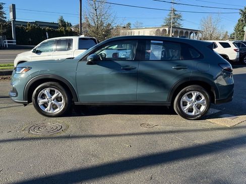 Certified 2023 Honda HR-V LX image 5