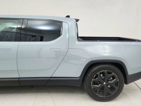 Used 2023 Rivian R1T Adventure image 11